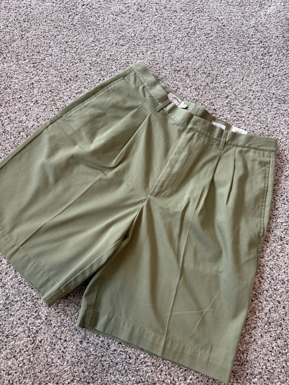 Callaway Olive Green Flat Front Golf Shorts